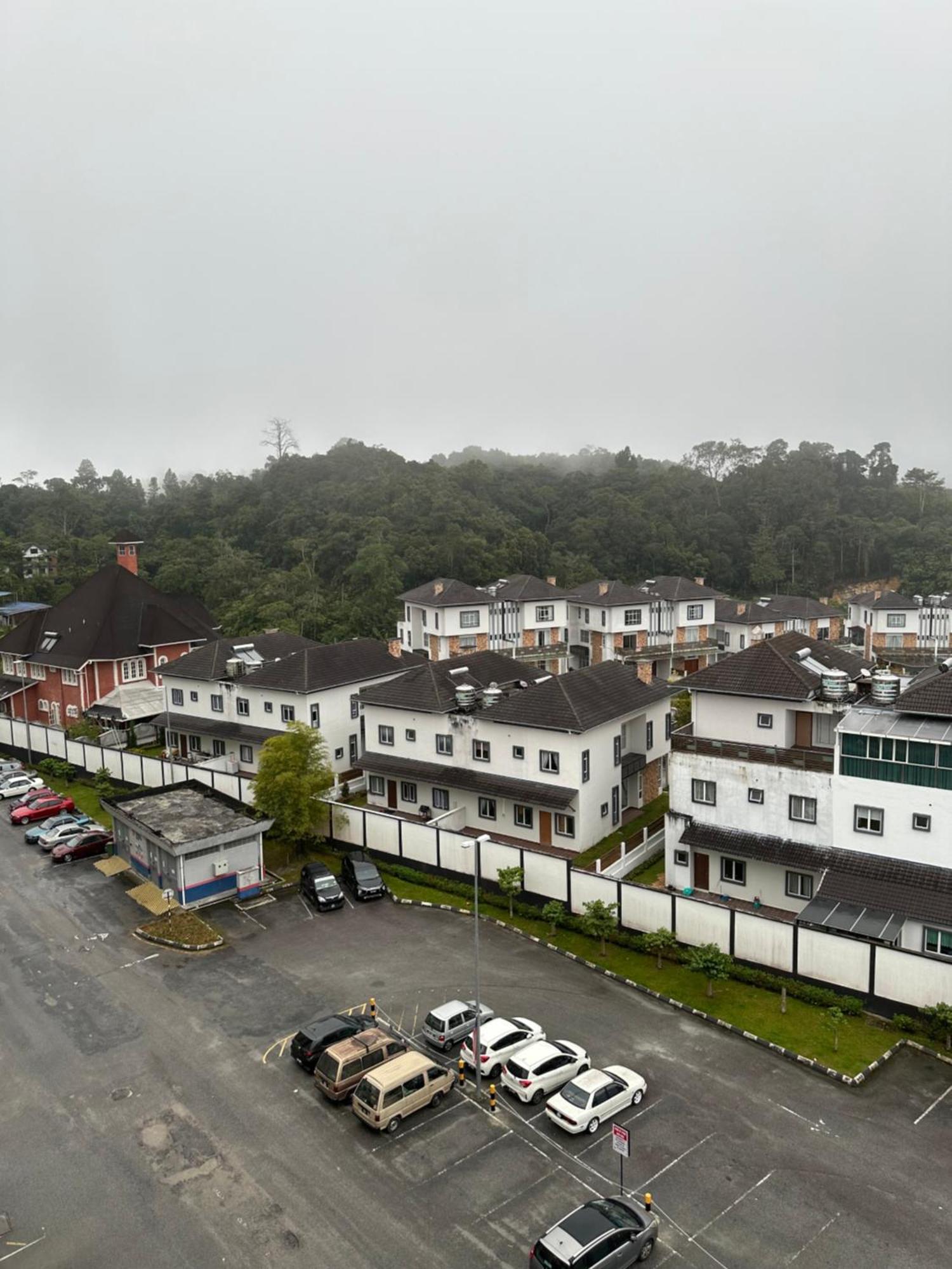 Ayaan Homestay Hill View Iin Free Wifi & Netflix Tanah Rata Kültér fotó